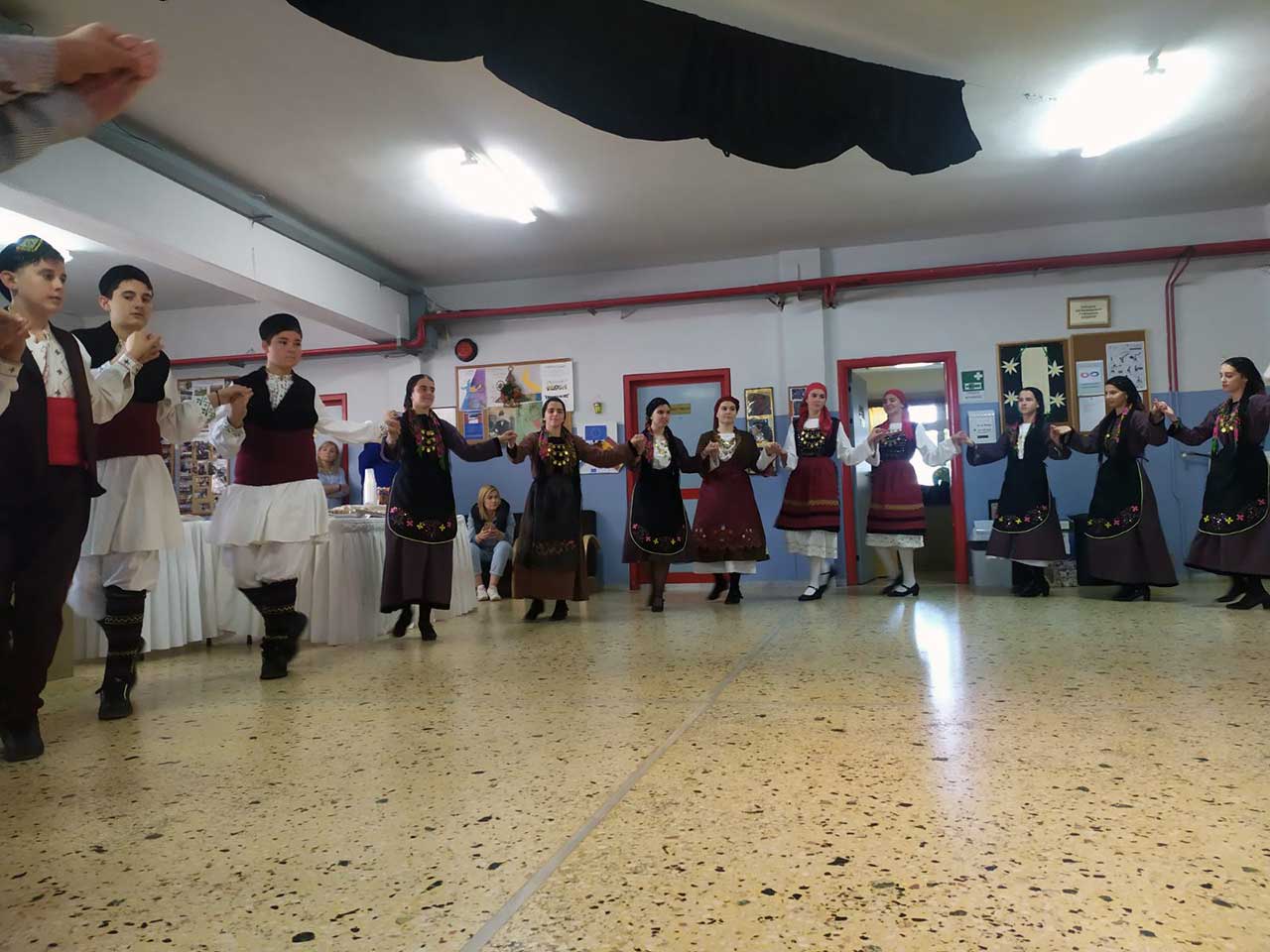 Υποδοχή Ισπανών   Ζεϊμπέκικο